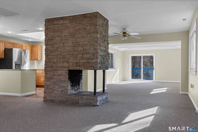 13 Victoria Lane, Old Lyme, CT 06371