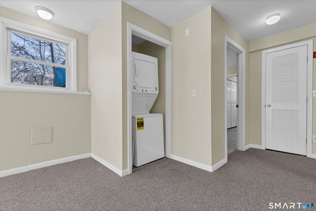 13 Victoria Lane, Old Lyme, CT 06371