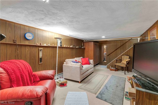 3971 Wooster Road, Fairview Park, OH 44126