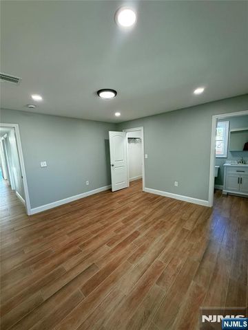 170 Sheridan Avenue, Paterson, NJ 07502