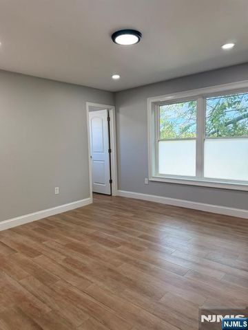 170 Sheridan Avenue, Paterson, NJ 07502