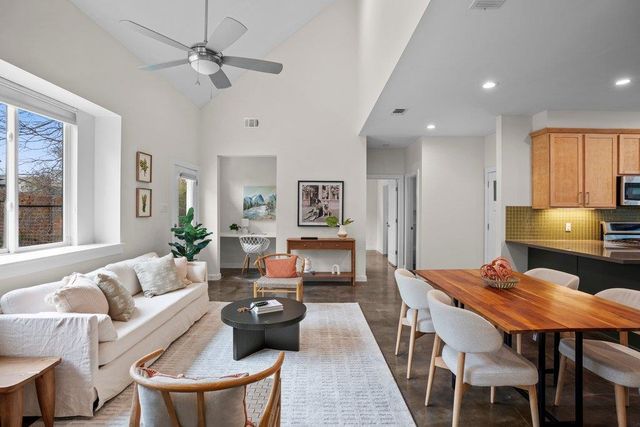 3505 Villa CT 12, Austin, TX 78704