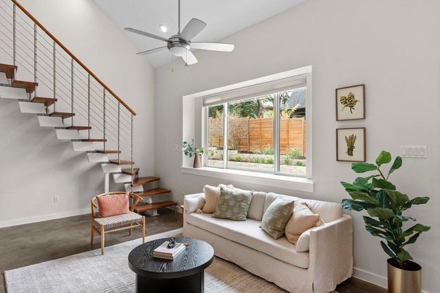 3505 Villa CT 12, Austin, TX 78704