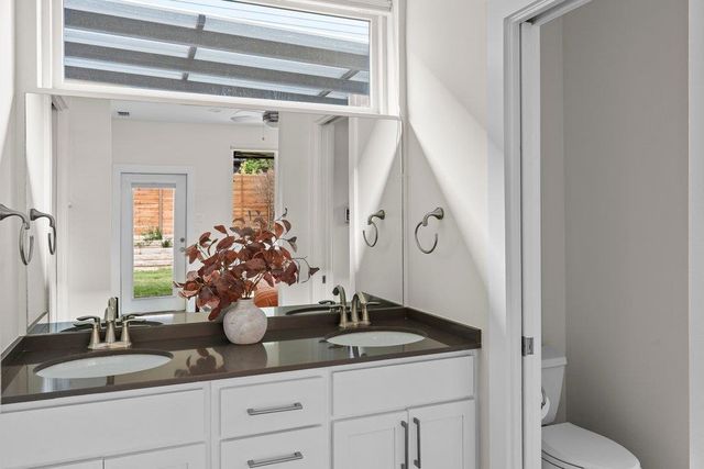 3505 Villa CT 12, Austin, TX 78704