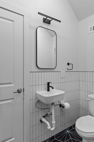 3505 Villa CT 12, Austin, TX 78704