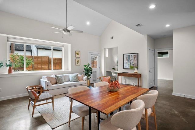 3505 Villa CT 12, Austin, TX 78704