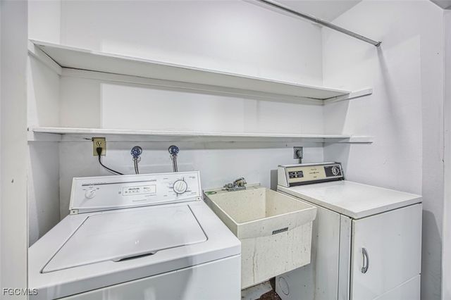 6913 Birdie WAY, Fort Myers, FL 33919