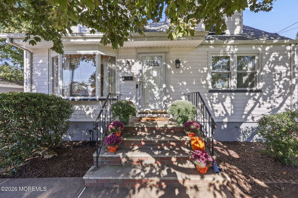 107 Kimball Street, Iselin, NJ 08830