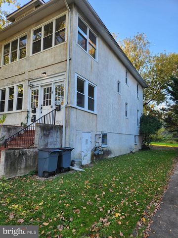 6 CROMARTY RD, Baltimore, MD 21229