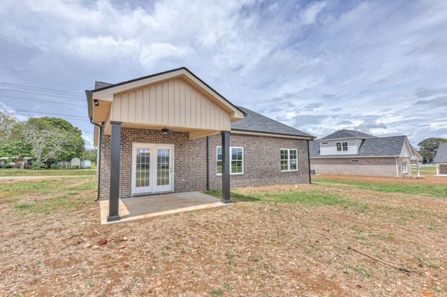 2846 Old Alto Hwy, Decherd, TN 37324