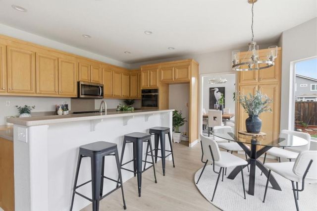 9358 Lone Deer Way, Gilroy, CA 95020