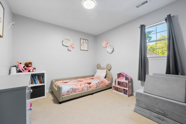 5305 Kellys Point, Ooltewah, TN 37363