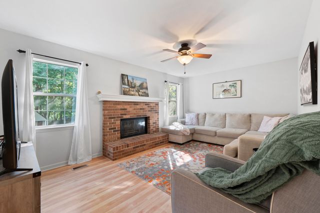 5305 Kellys Point, Ooltewah, TN 37363