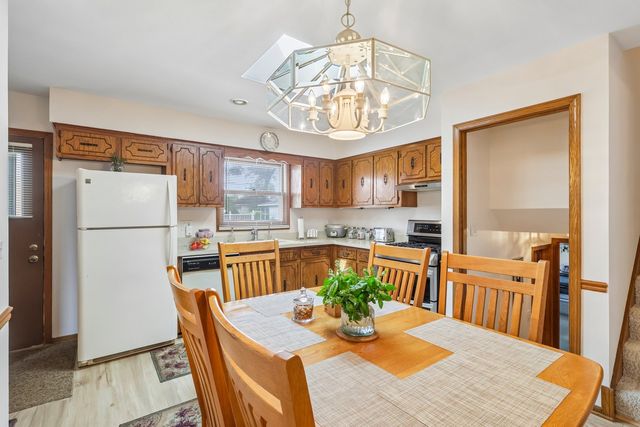 5441 S Ashland Avenue, Countryside, IL 60525