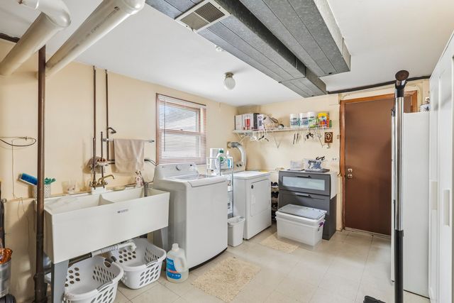 5441 S Ashland Avenue, Countryside, IL 60525
