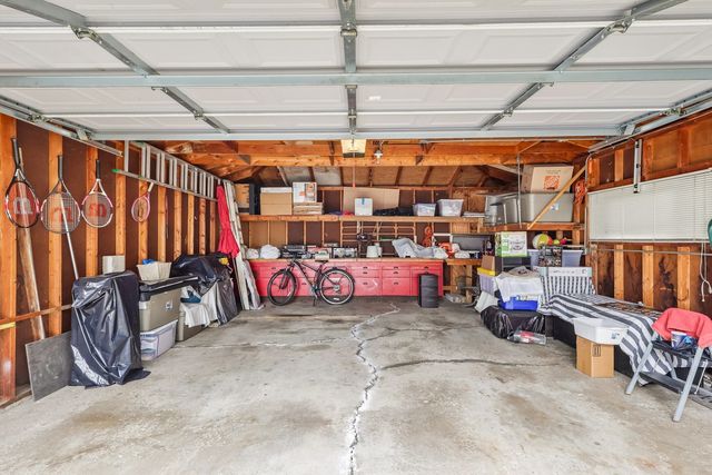 5441 S Ashland Avenue, Countryside, IL 60525