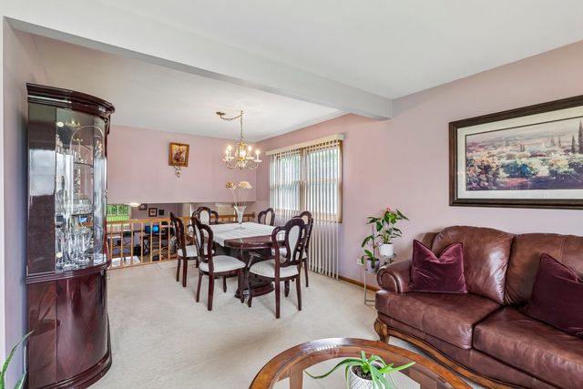 5441 S Ashland Avenue, Countryside, IL 60525