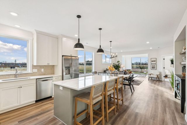 987 Turner Lane, New Richmond, WI 54017