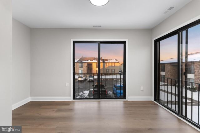 4 KENT PL, Sewell, NJ 08080