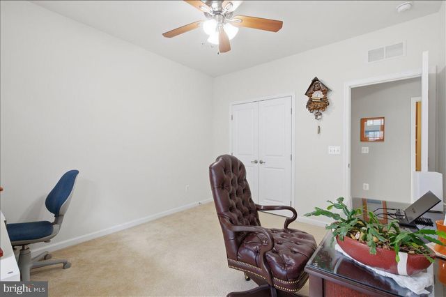 6912 KONA DR, Gainesville, VA 20155