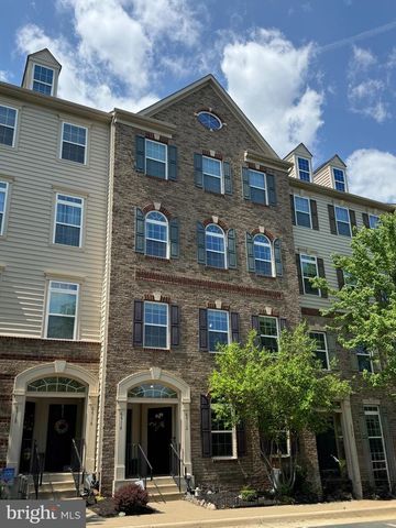 6912 KONA DR, Gainesville, VA 20155