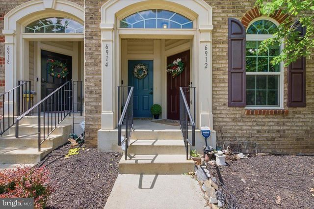 6912 KONA DR, Gainesville, VA 20155