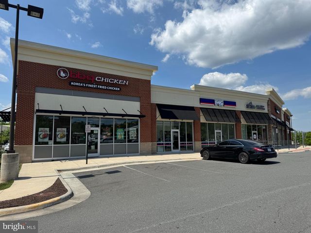 6912 KONA DR, Gainesville, VA 20155