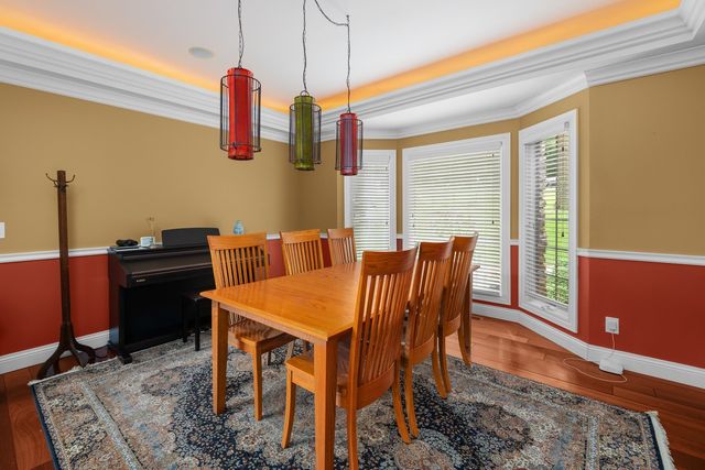 2296 Forest Reed Place, Le Claire, IA 52753