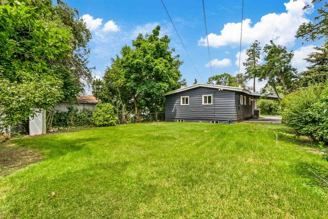1012 E 37th Ave, Spokane, WA 99203