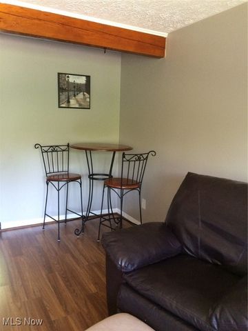 4706 Castlebar Street NW, Canton, OH 44708