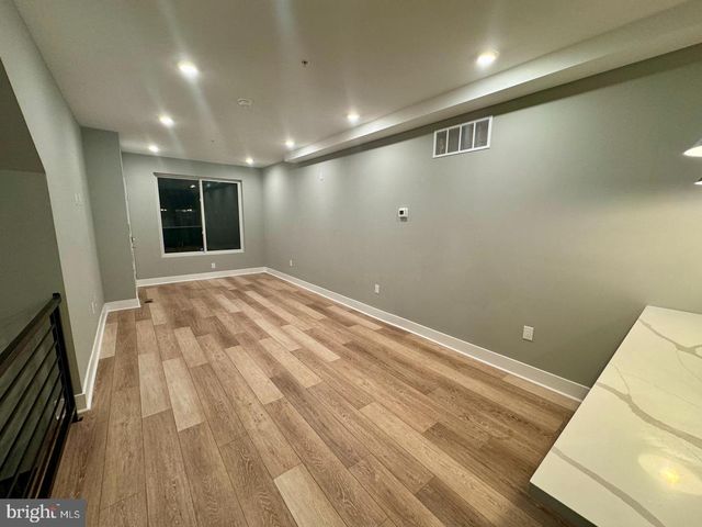 2526 CECIL B MOORE AVE, Philadelphia, PA 19121