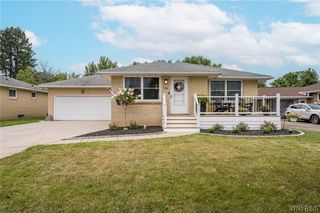 146 Elmsford Drive, West Seneca, NY 14224
