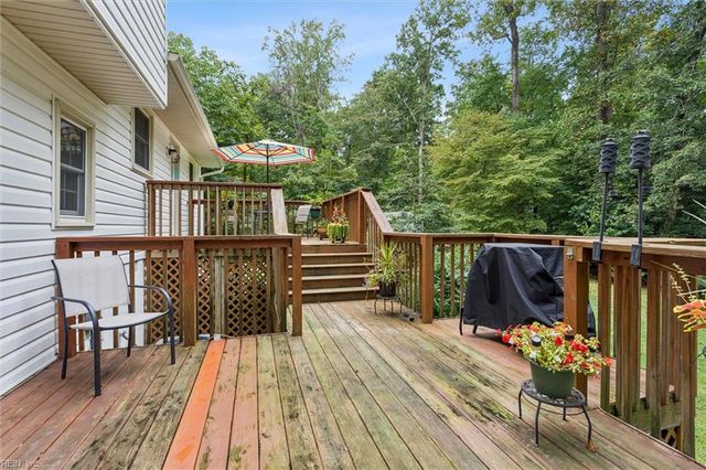 107 Chapel Hill LN, Williamsburg, VA 23188