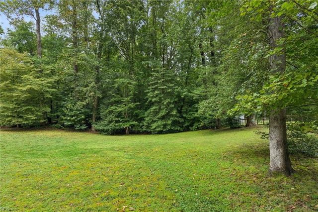 107 Chapel Hill LN, Williamsburg, VA 23188