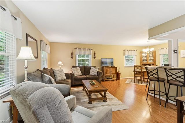 107 Chapel Hill LN, Williamsburg, VA 23188