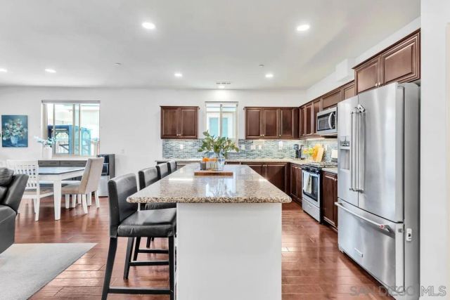 29109 Hidden Meadow Dr, Menifee, CA 92584