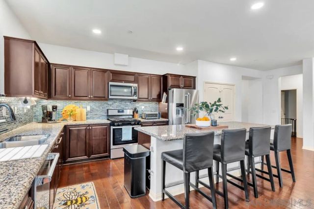 29109 Hidden Meadow Dr, Menifee, CA 92584