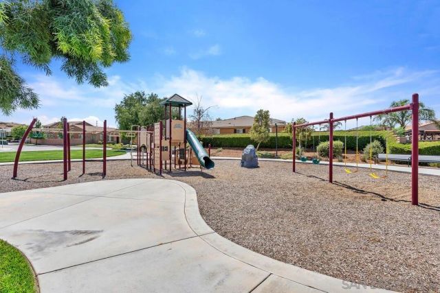 29109 Hidden Meadow Dr, Menifee, CA 92584