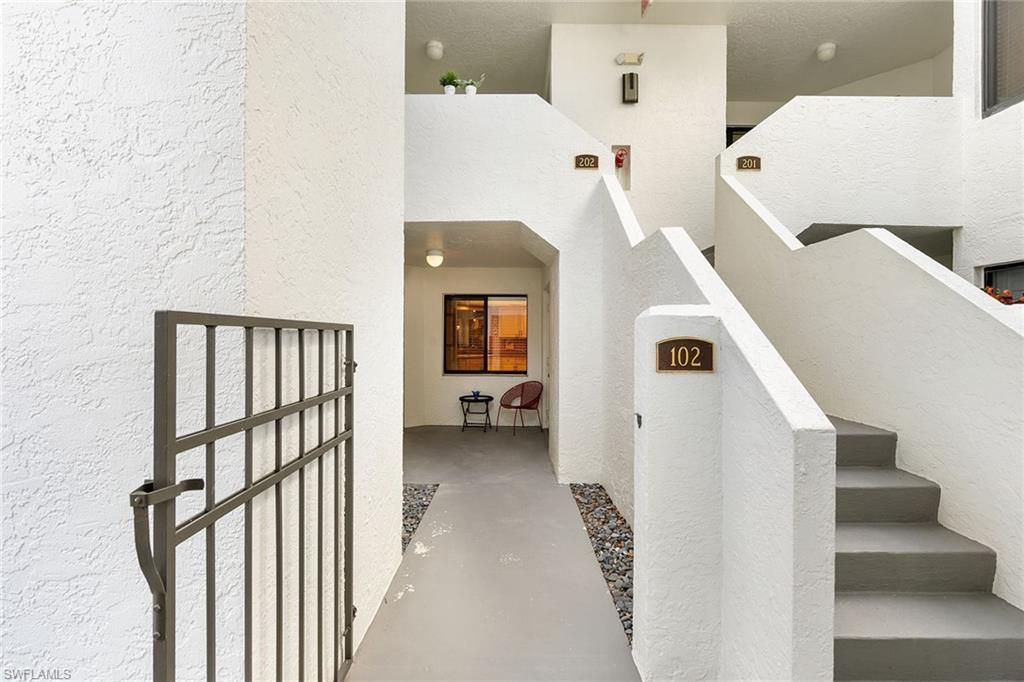 592 Beachwalk CIR N102, NAPLES, FL 34108 — photo 4