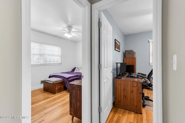 375 Oak Hill Road, Red Bank, NJ 07701