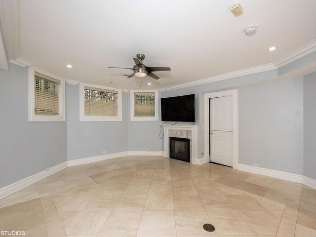 1201 N Astor Street G, Chicago, IL 60610