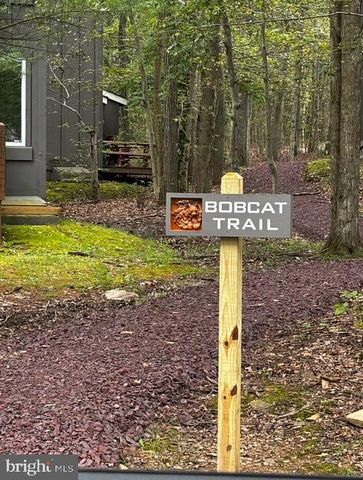 33 ELEVATOR, Lake Harmony, PA 18624