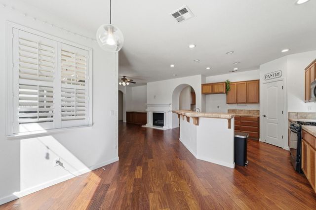 3326 S Rose Brook Dr, Riverbank, CA 95367