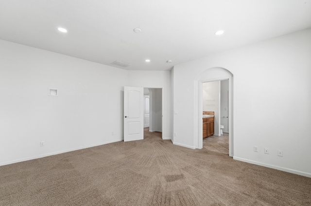 3326 S Rose Brook Dr, Riverbank, CA 95367