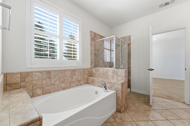 3326 S Rose Brook Dr, Riverbank, CA 95367