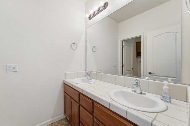 3326 S Rose Brook Dr, Riverbank, CA 95367