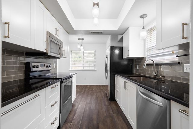 222 Wildfire Drive, Lewisville, TX 75067