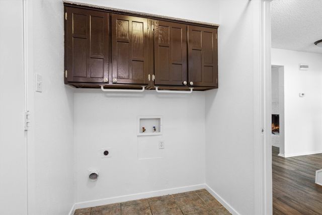 222 Wildfire Drive, Lewisville, TX 75067