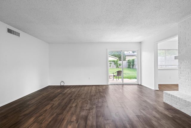 222 Wildfire Drive, Lewisville, TX 75067