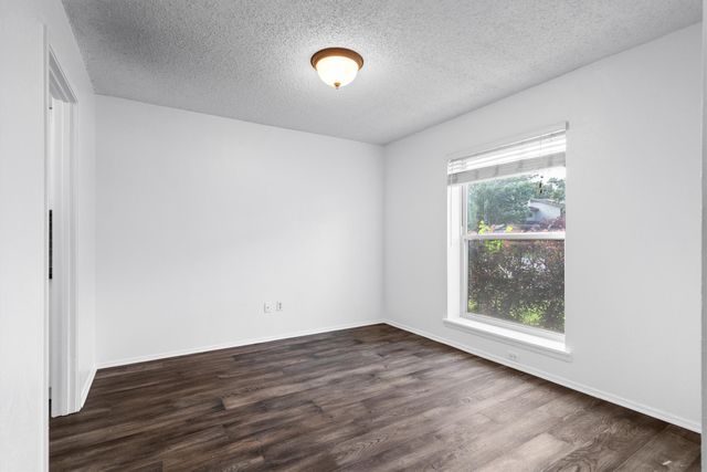 222 Wildfire Drive, Lewisville, TX 75067